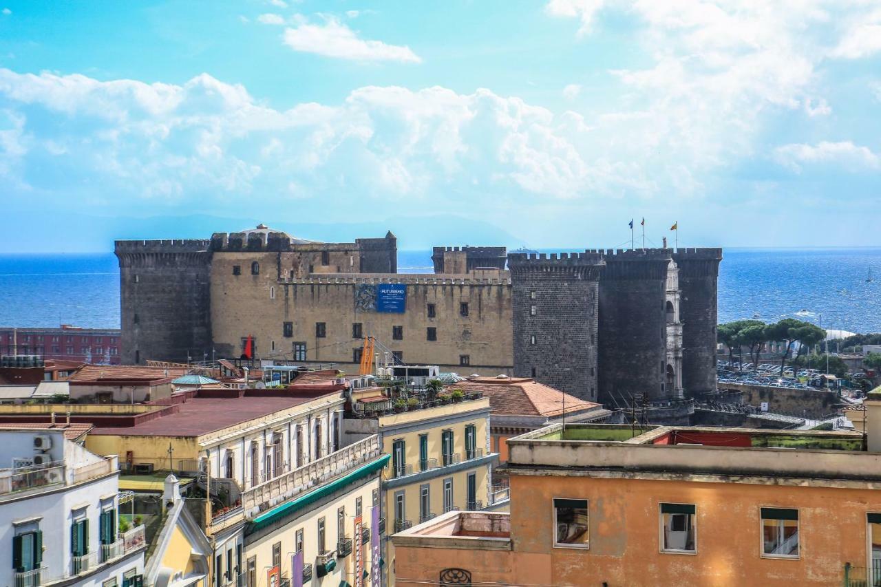 Il Grattacielo B&B Naples Luaran gambar